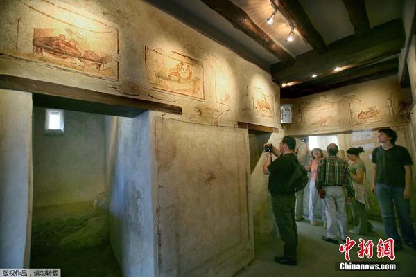 庞贝古城文物被盗:重现千年古妓院色情壁画令人脸红