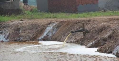 环保部:4月份全国按日罚款达4100万,移送案件