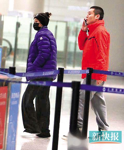 宁静与绯闻小男友王小毅