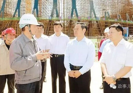 　　王儒林考察灵石天聚鑫源煤业公司