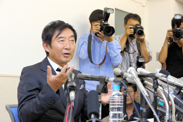 石田纯一召开记者会，称有意竞选东京都知事（网页截图）