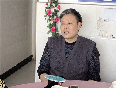 他在安徽把万州烤鱼生意做得风生水起