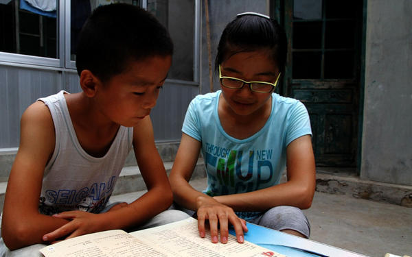 王世馨:高考前1个月母亲患病去世 立志学医治