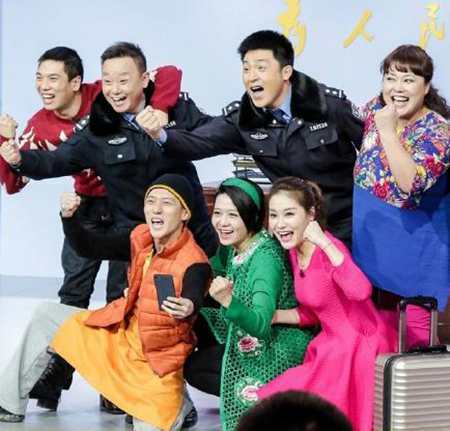 央视春晚小品《社区民警于三快》