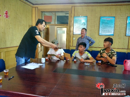 千里援疆 情系北庭 记厦门援疆干部蔡自力_凤