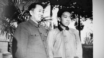 开国上将、原空军司令员刘亚楼之子刘煜滨:只有良好家风才能抵御歪风_凤凰资讯