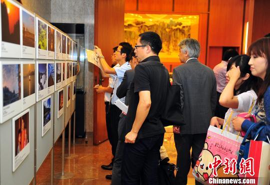 日本人游中国摄影大赛举行颁奖典礼(图)