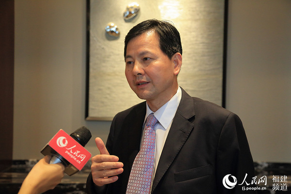 中国银行福建省分行行长杨展鹏接受人民网专访 邹家骅摄