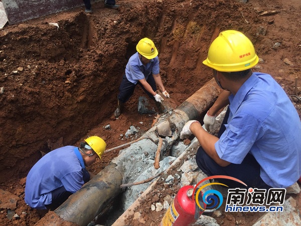 四川国丰公司施工挖破海口燃气管道 称未看到