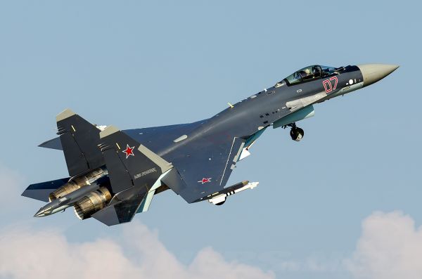 日媒：中国将从俄接收4架苏-35战机 增强制空能力