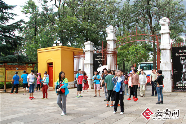 4万余人国庆涌入云南陆军讲武堂