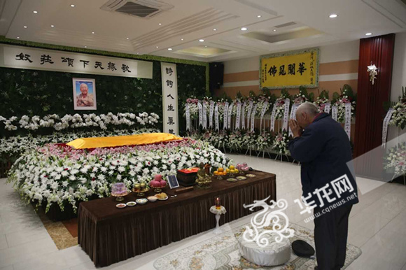 庄奴先生人生告别会现场。记者 刘嵩 摄
