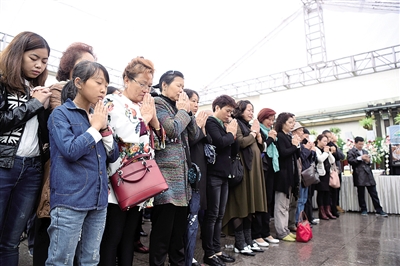 炊烟会又起 再无庄奴词