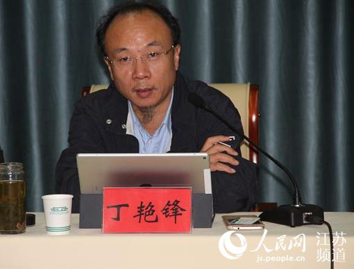 南京农业大学副校长,水稻专家丁艳锋