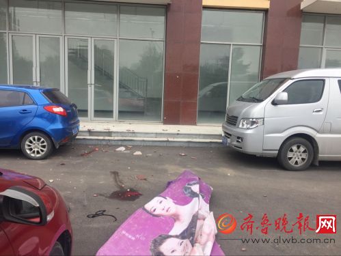 惋惜: 济南一名初中生坠楼当场死亡