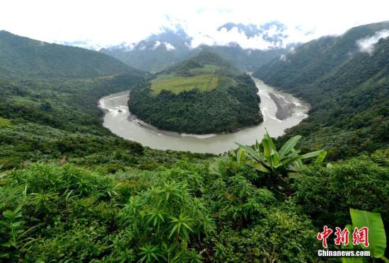 d242b3d5-e048-4611-bfcd-f1ef58830983_size44_w550_h372.jpg