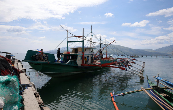 11月1日，一艘位于菲律宾城市苏比克的渔船。（图片来源：路透社）
