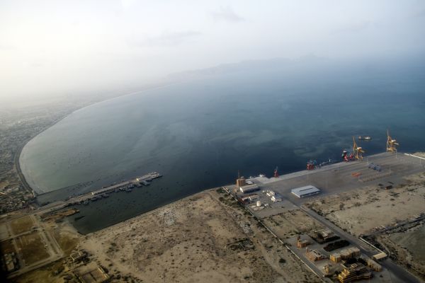 巴基斯坦军方称中国将向瓜德尔港派遣军舰执勤