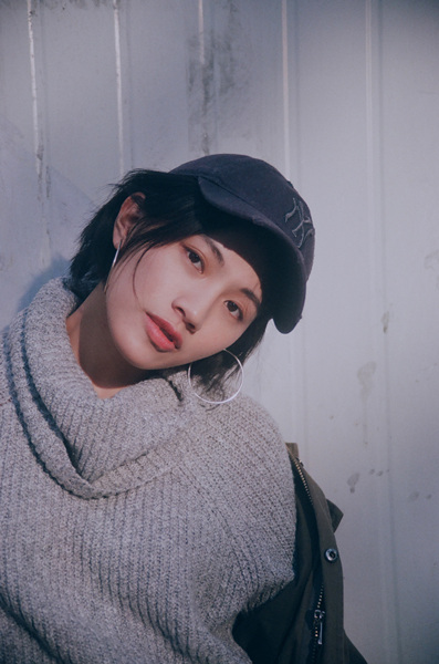 杨小兰实力撩妹 坚称自己是纯直女