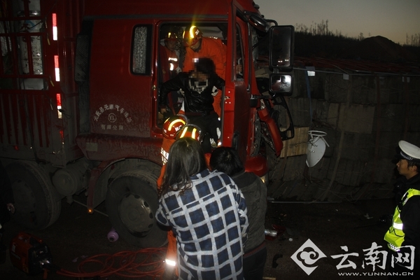 被困人员获救 摄影 普进波