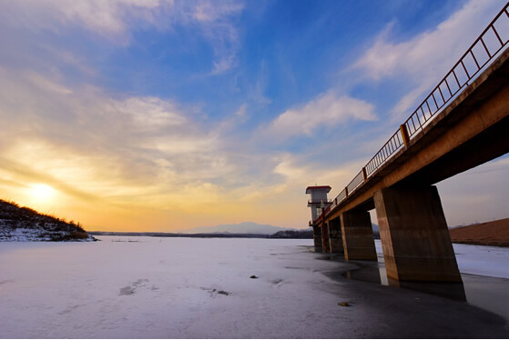 燕川水库冬日美景。 图片来源于网络