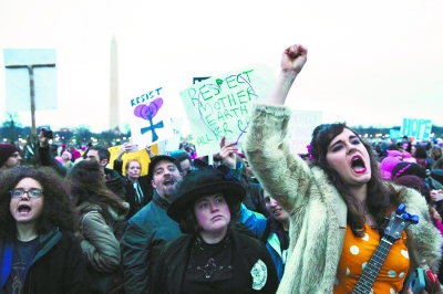 美国爆发百万妇女大游行