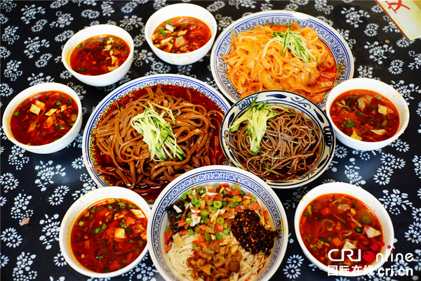 鸡年游宝鸡 中国传统美食