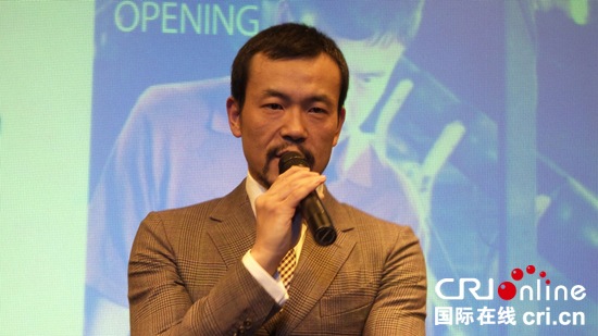 廖凡在现场回答观众的提问