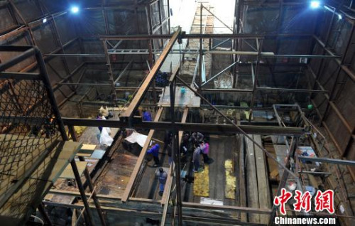 资料图：备受关注的南昌西汉大墓12月15日进入主棺清理发掘阶段。刘占昆　摄