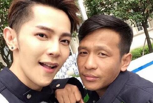 除了郭德纲林志颖 这些同龄明星看起来差几辈!