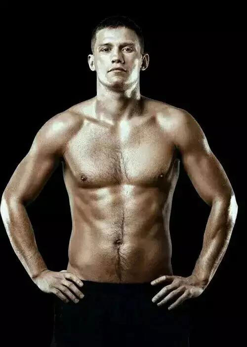 美丽死神重返昆仑决:放弃踢拳可能会成为罪犯_凤凰体育