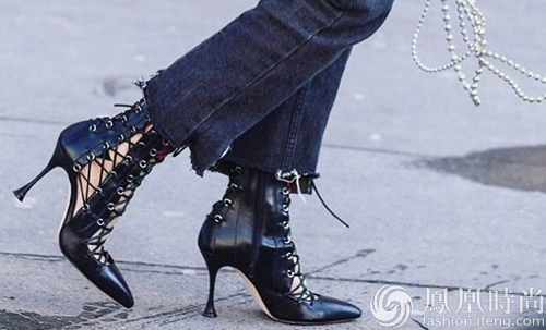 看过那么多女明星街拍 依然只服高圆圆