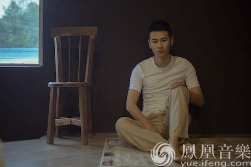 徐子崴发新歌庆生 《这么多歌你听谁》致敬音乐
