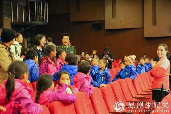 蔡国庆兑现承诺 《让世界听见》合唱团首都初体验_娱乐频道_凤凰网