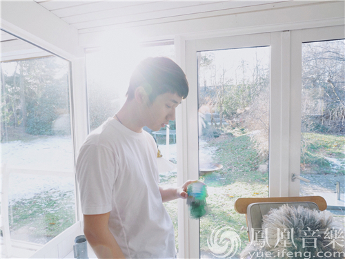 蒋敦豪专辑发行展才华 师徒携手呈音乐盛宴