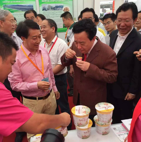 光友酸辣粉 好吃会上瘾?_凤凰陕西