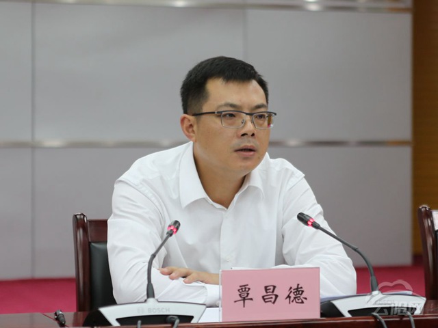 云阳县委书记张学锋：沉心静气地推动县域经济