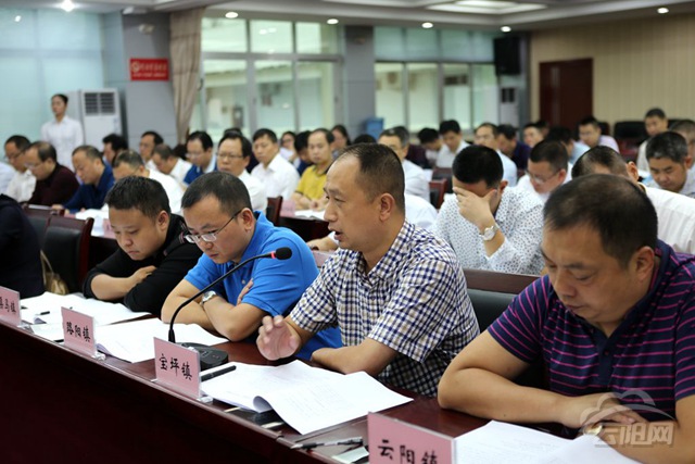 云阳县委书记张学锋：沉心静气地推动县域经济