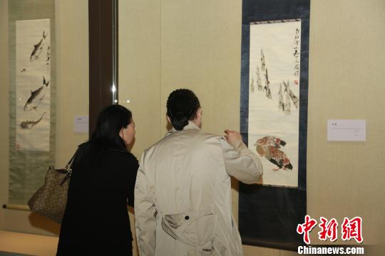 齊白石46件套晚年精品畫作亮相中國園林博物館