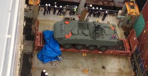 香港海关扣查九辆未申报的装甲车 正深入调查