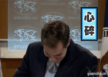 美发言人柯比将离任 被记者"嫌弃"后头撞讲台(图)