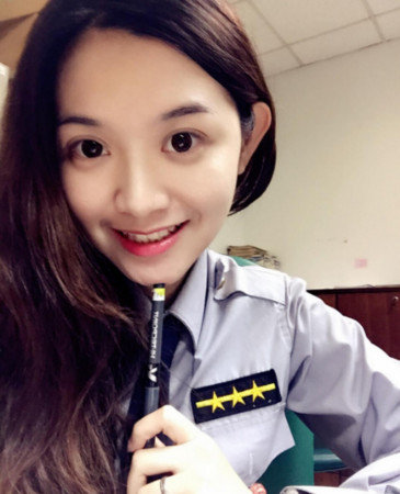 女法警桃桃