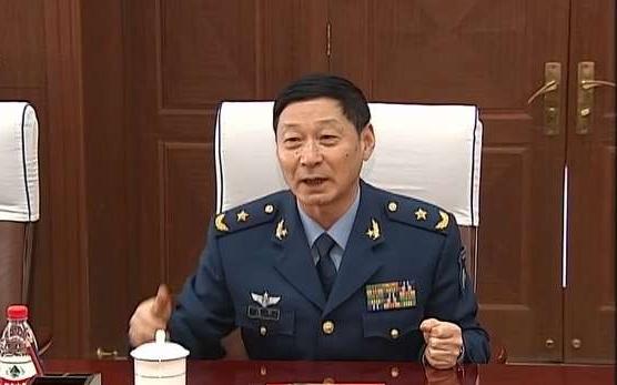 空军少将周利调任河南省军区司令员，接替卢长健