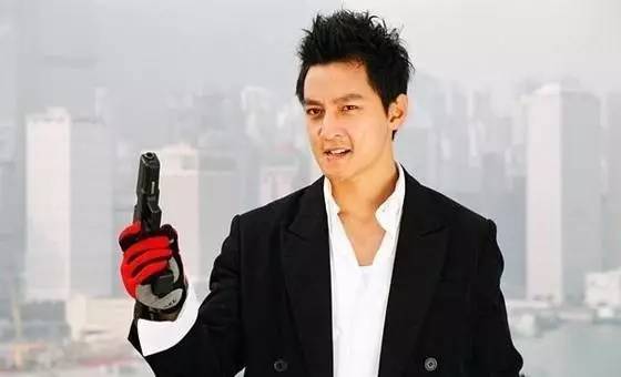 富二代拥千万豪宅却高铁上偷窃 称“不想啃老”
