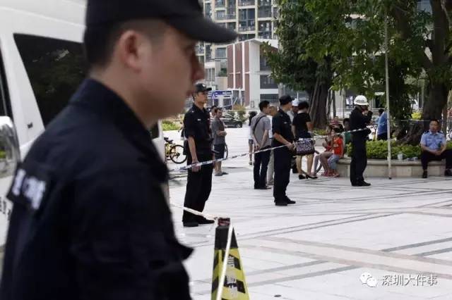 深圳2岁女童和爸妈去看房 从10楼意外坠亡