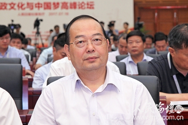 糤