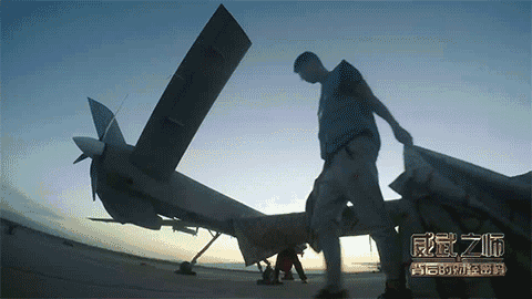中国无人机威武：可碾压“捕食者” 可2万米无限续航