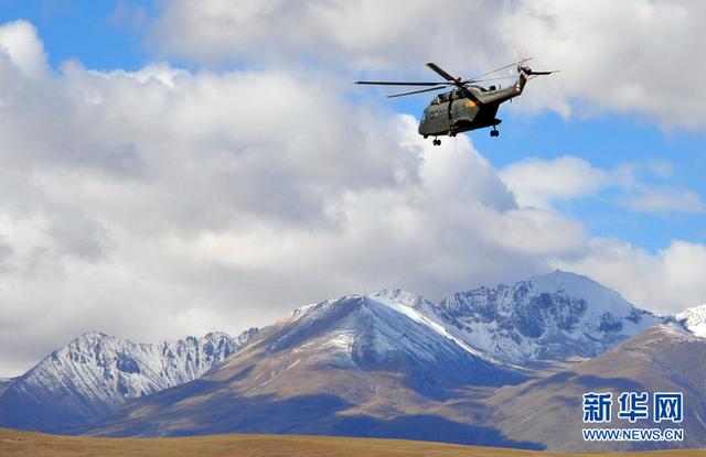 组建仅3月 西部战区空军直升机群挺进陌生高原