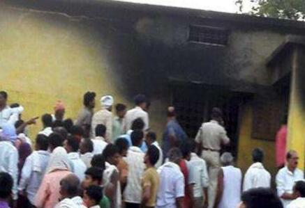 印度中央邦发生氨气瓶爆炸事件 致15名学生昏迷