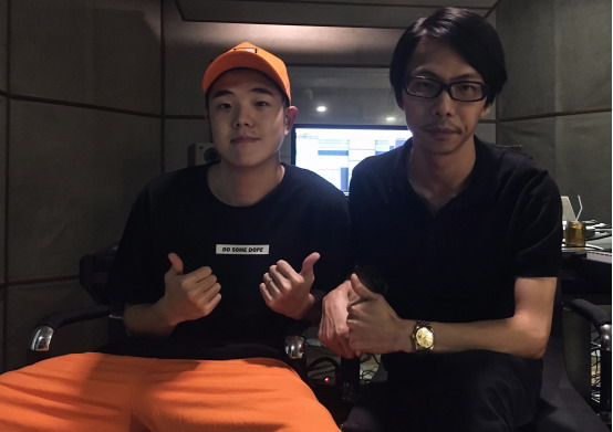 11111中国有嘻哈辉子录制新单曲 制作人谢承